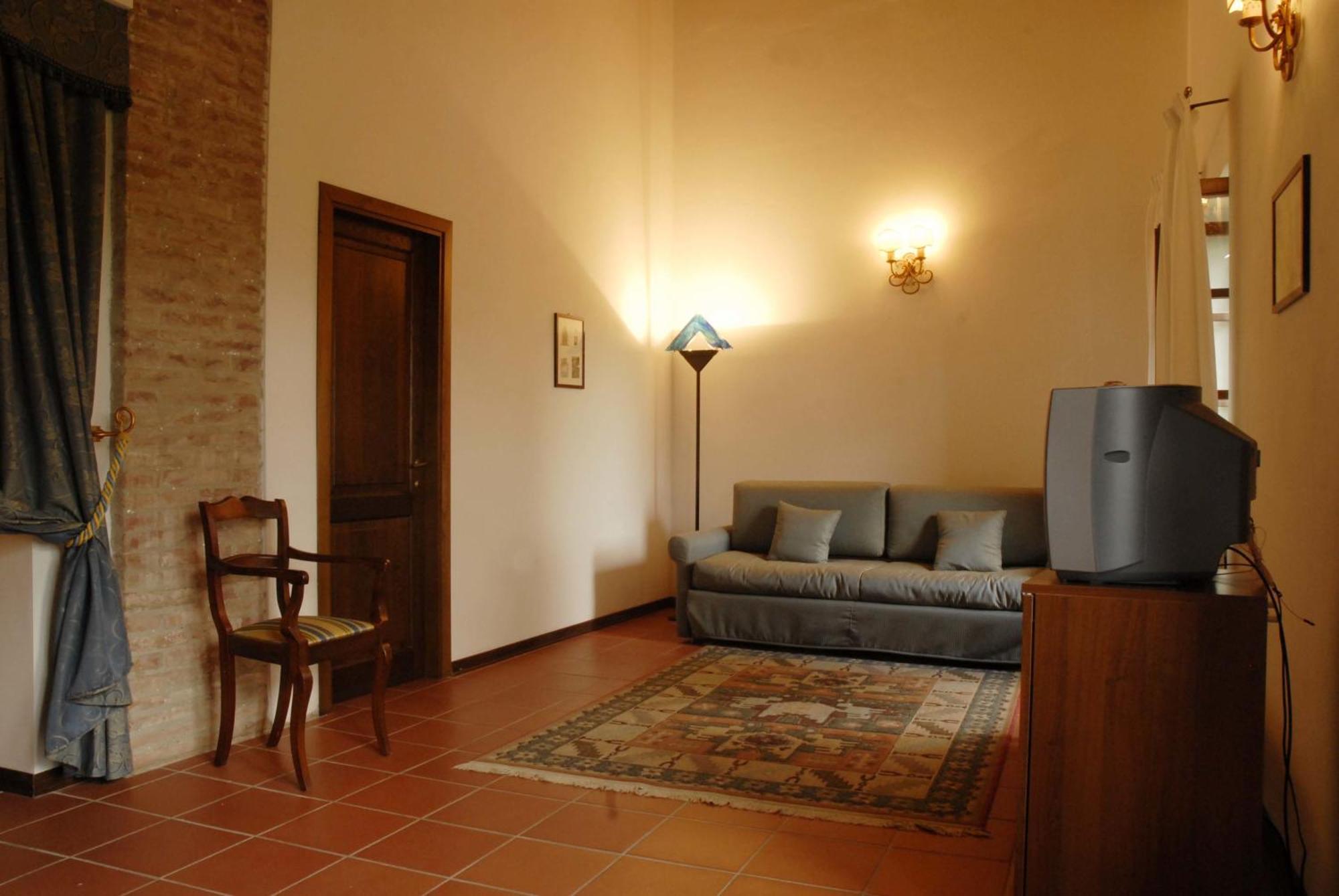 Relais Borgo Di Toiano Guest House Sovicille Cameră foto