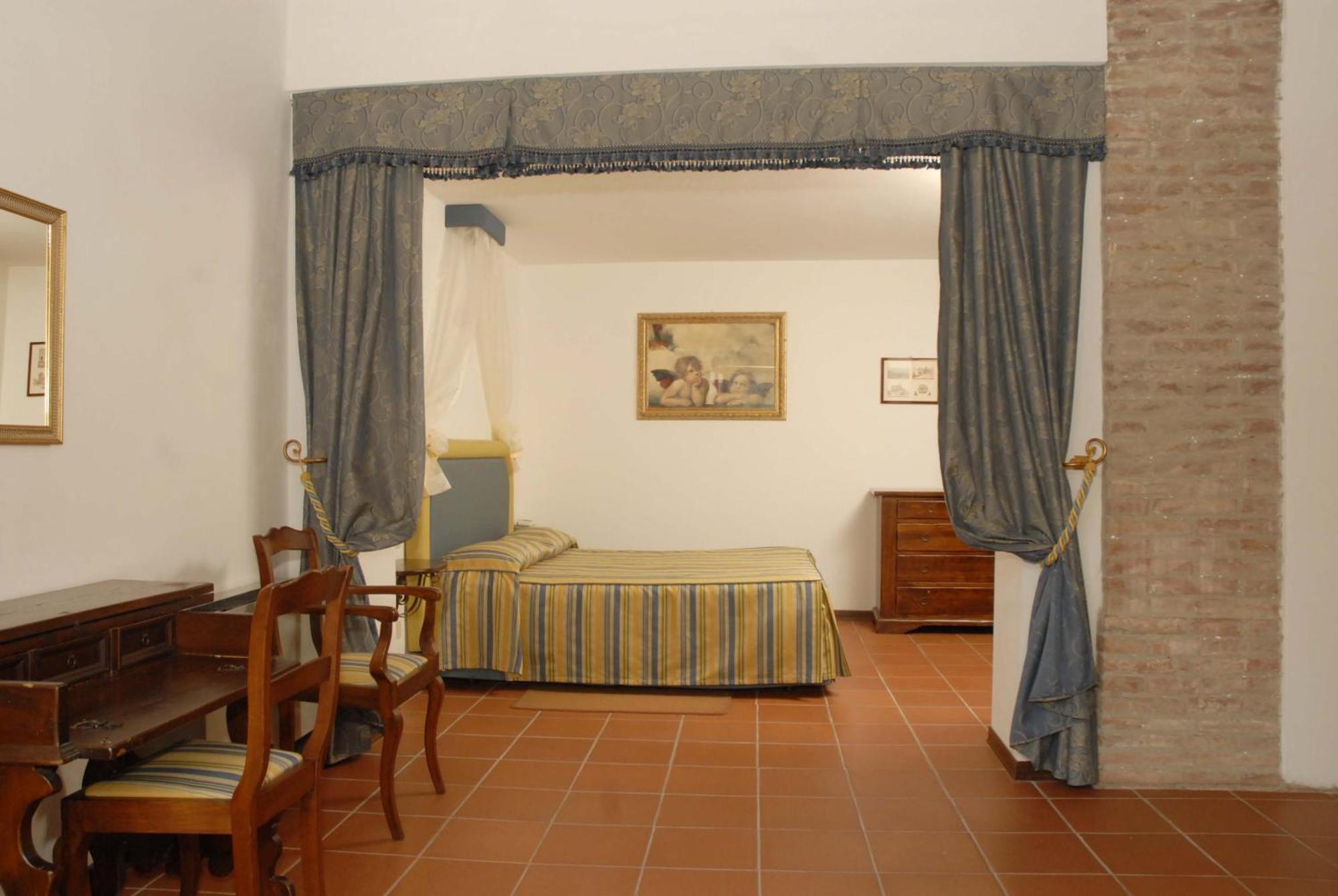 Relais Borgo Di Toiano Guest House Sovicille Cameră foto