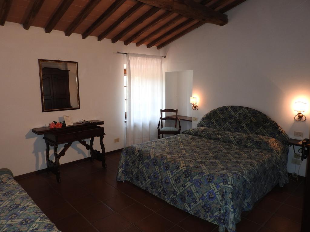 Relais Borgo Di Toiano Guest House Sovicille Exterior foto