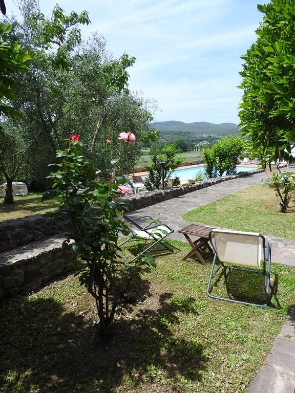 Relais Borgo Di Toiano Guest House Sovicille Exterior foto