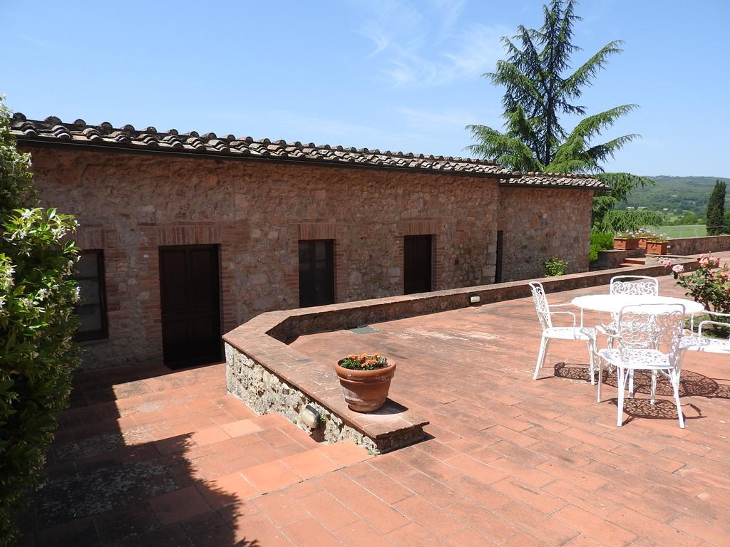 Relais Borgo Di Toiano Guest House Sovicille Exterior foto