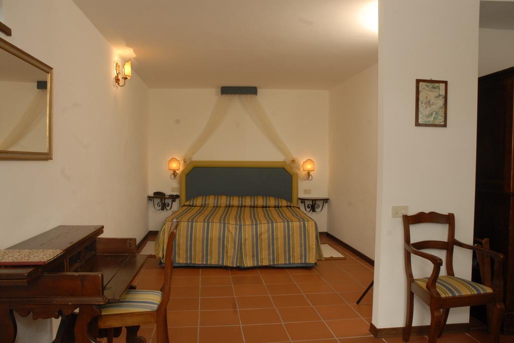 Relais Borgo Di Toiano Guest House Sovicille Exterior foto