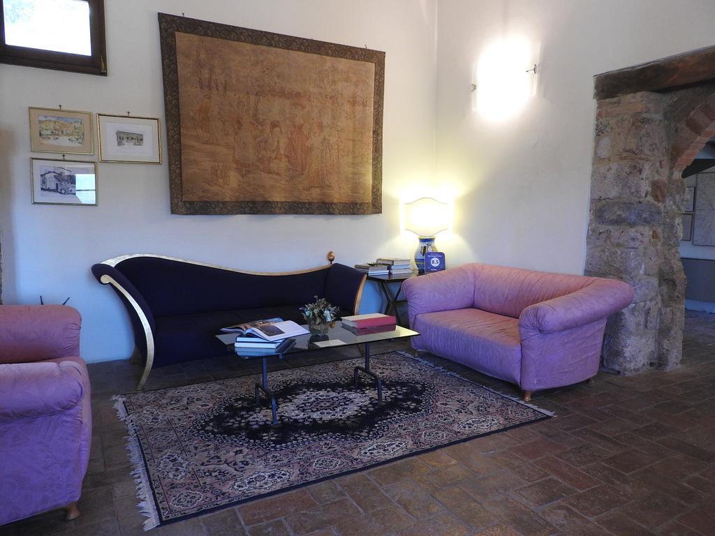 Relais Borgo Di Toiano Guest House Sovicille Exterior foto